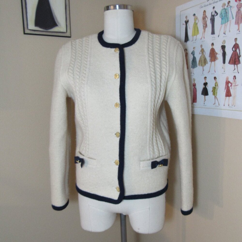 Vintage The Eagles Eye Wool Cardigan Sweater Ivory and Navy Blue Size 6
